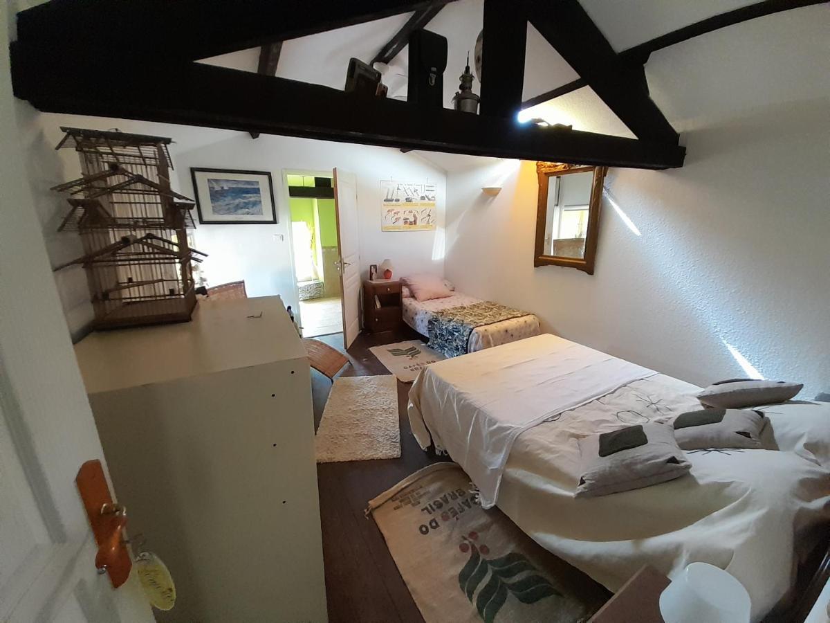 Le Prieure Bed and Breakfast Saint-Florent-sur-Auzonnet Exterior foto